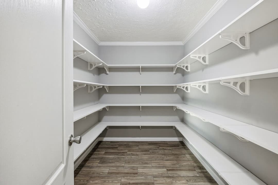 Stagecoach interior home features