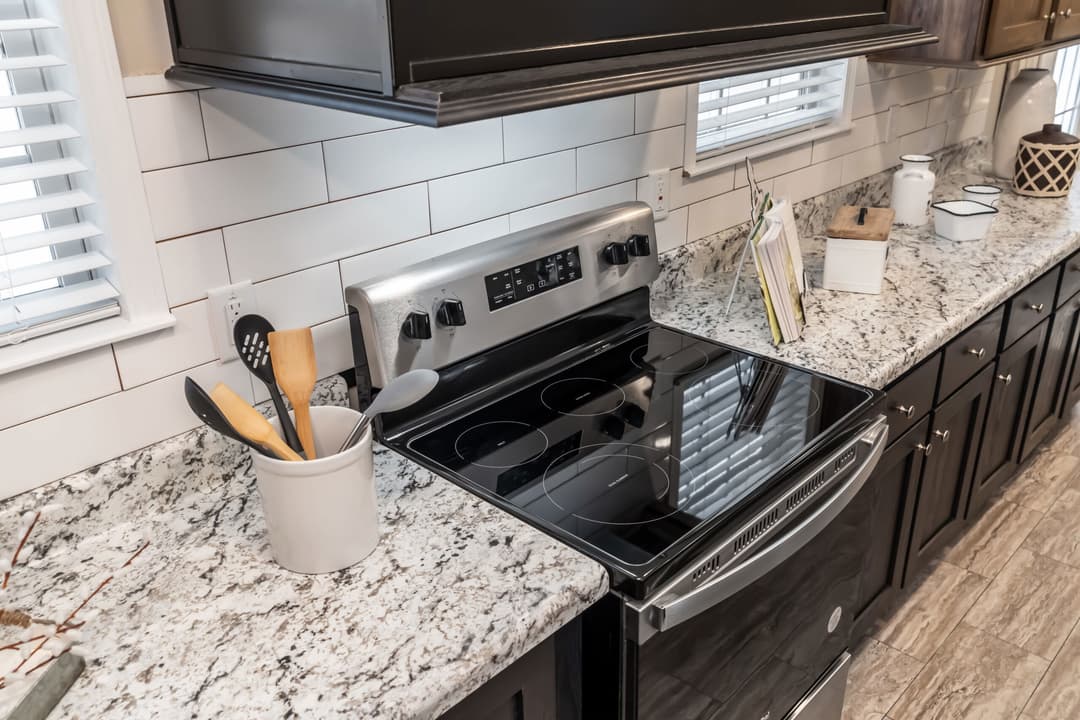 The howitzer kitchen home features