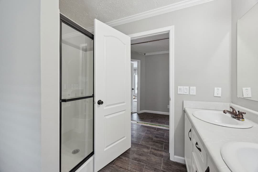 The josey wales bathroom home features