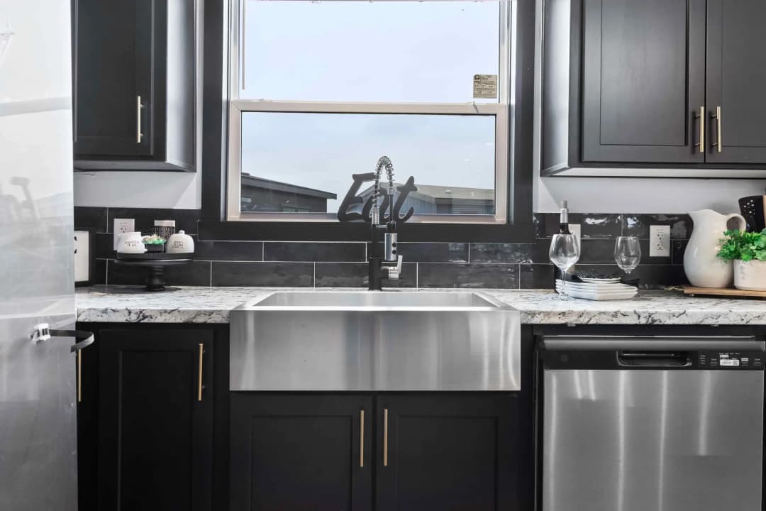 The stonewall kitchen home features