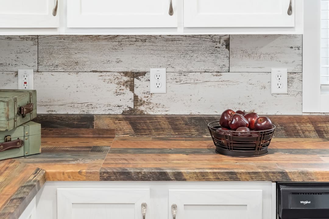 Mayfield kitchen home features