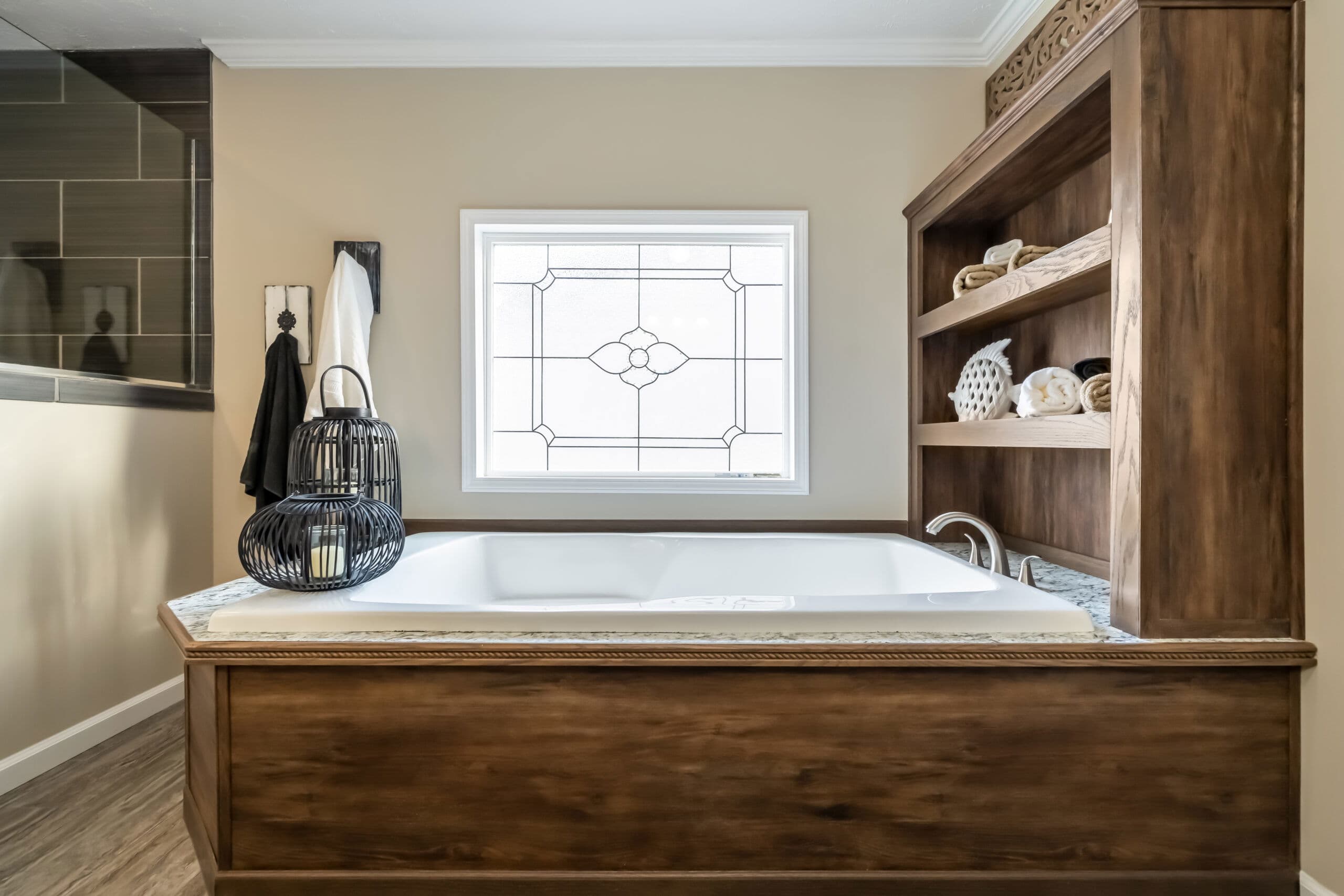 The howitzer bathroom home features