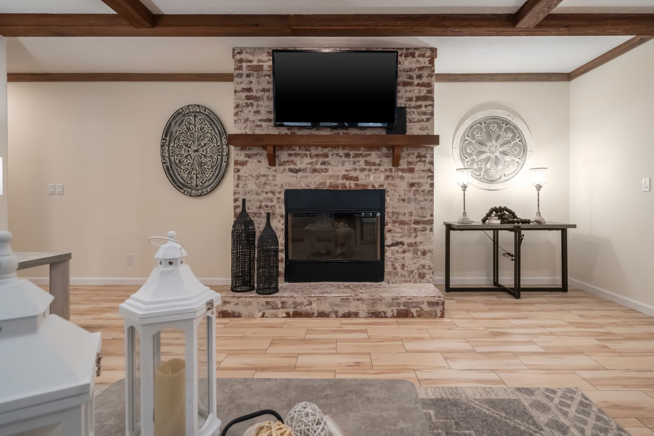 The colt 45 interior home features