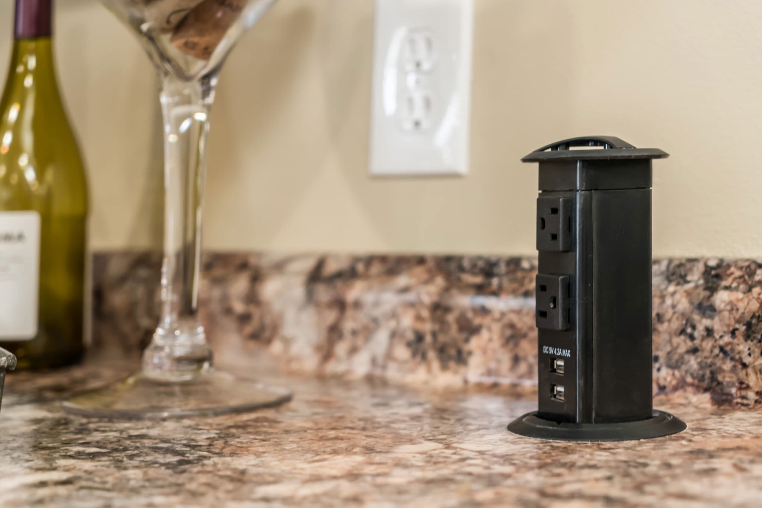 The unforgiven kitchen home features