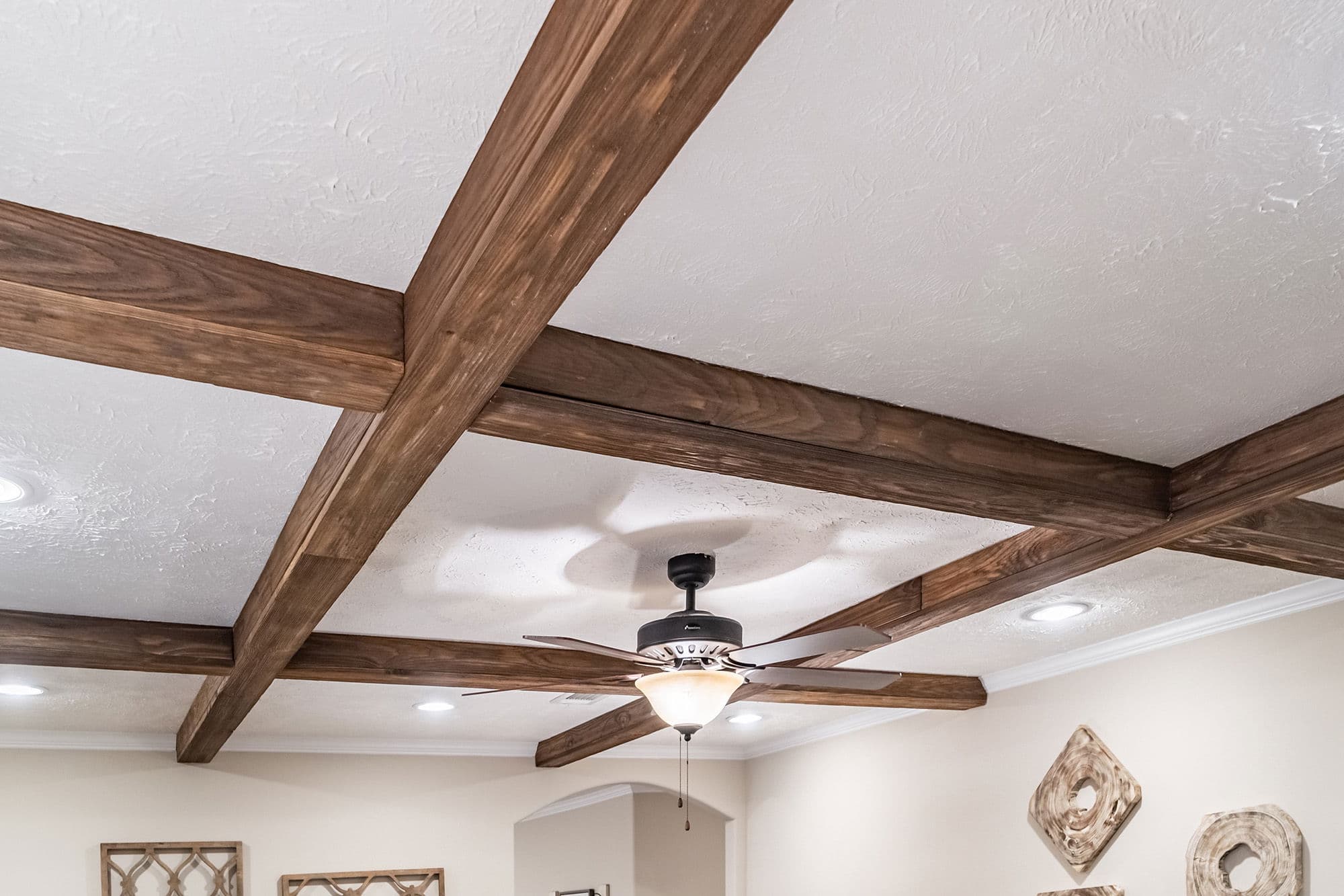 Kb-3245 tiger kat interior home features