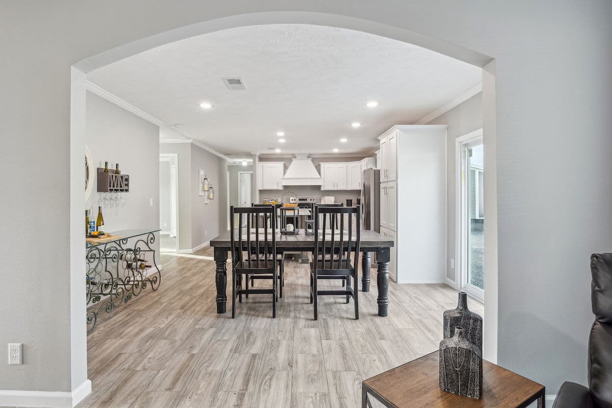 Stagecoach interior home features