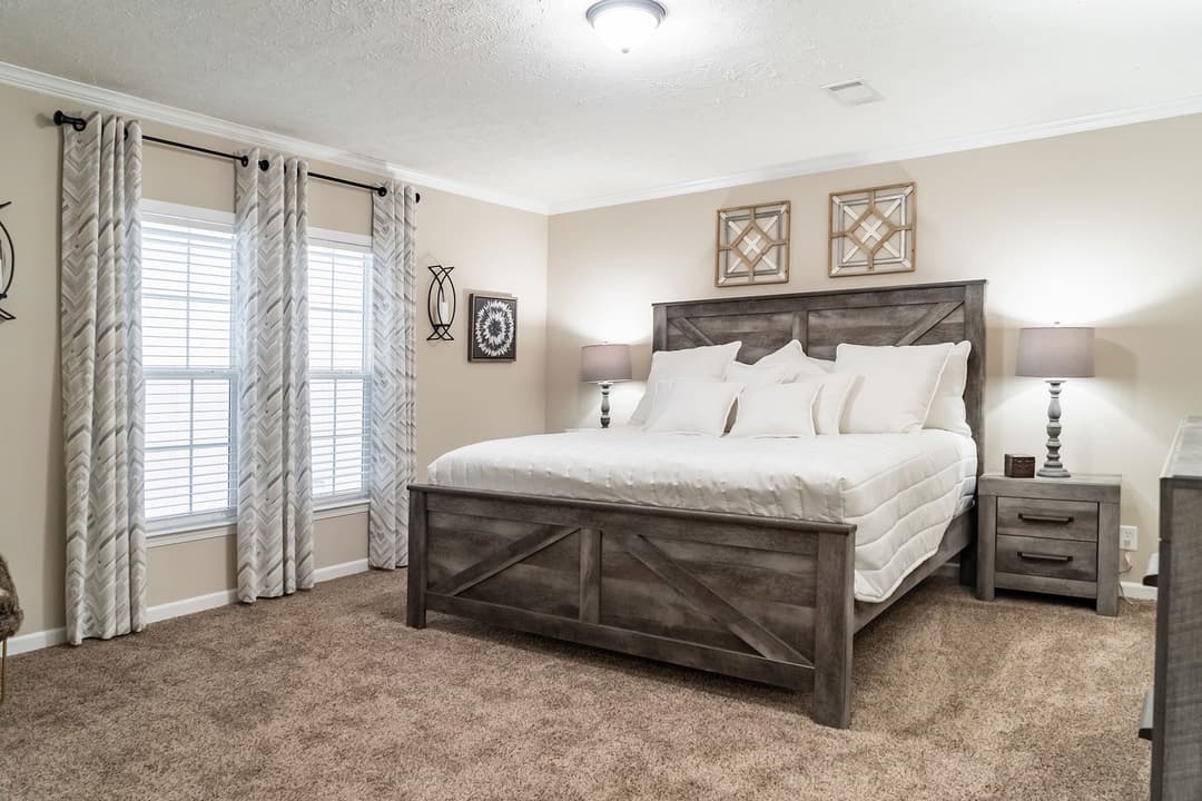 Kb-3245 tiger kat bedroom home features