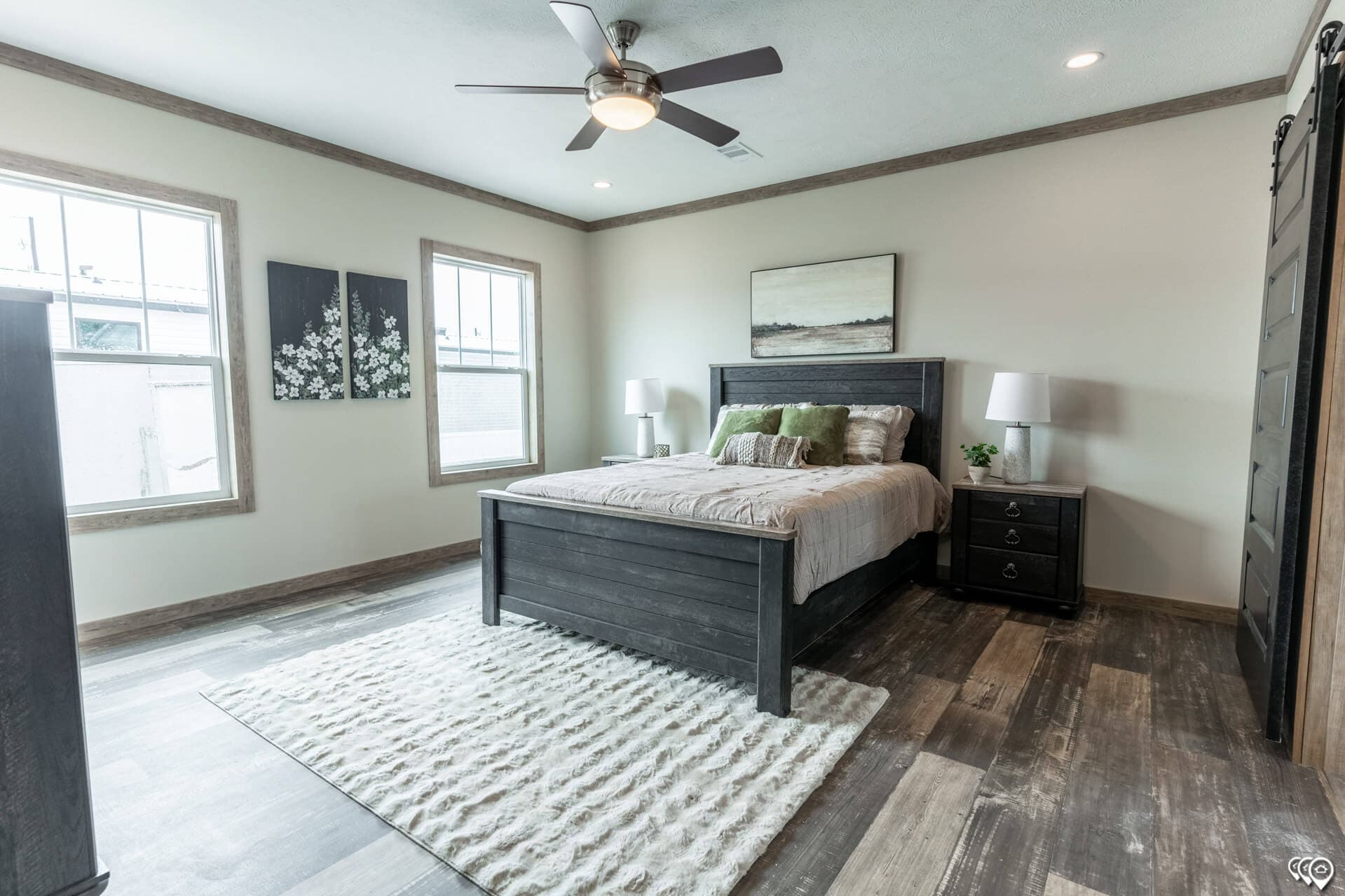 The shoal creek bedroom home features
