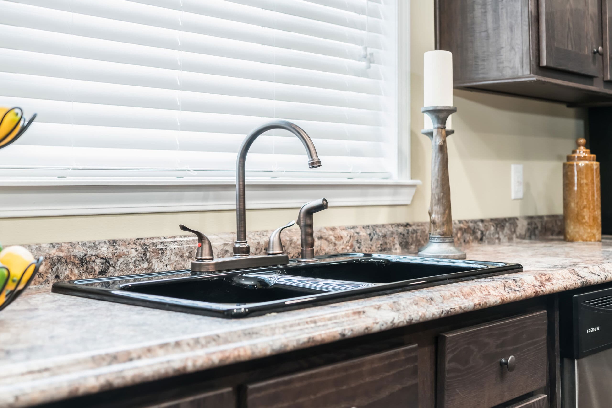 The unforgiven kitchen home features