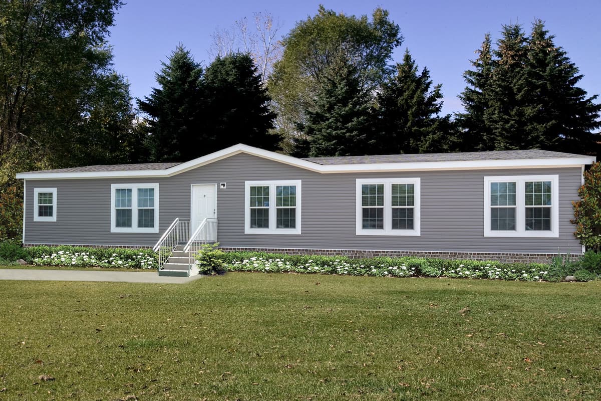 Md series hero, elevation, and exterior home features